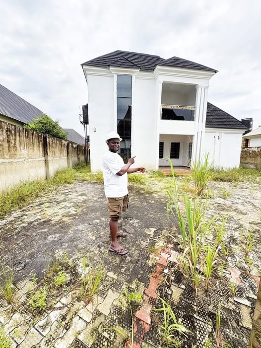 4 BEDROOM SEMI DUPLEX